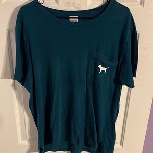 pink T-shirt
